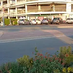 Vue شقة