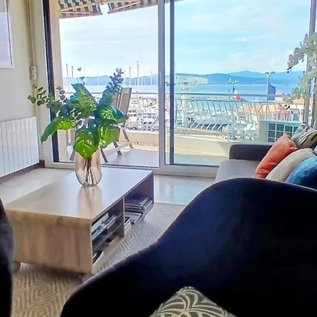 Apartment Vue